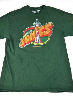 Mitchell & Ness Seattle Supersonics Sonics NBA Men’s Medium Retro Tee Shirt